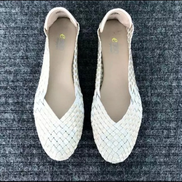 ❌SOLD❌ NEW Easy Spirit e360 flats Size 7 - Picture 2 of 7
